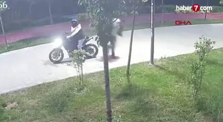 Başakşehir'de iş yerine silahlı saldırı kamerada