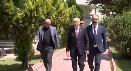 CHP Genel Başkanı Kılı&ccedil;daroğlu konutundan ayrıldı