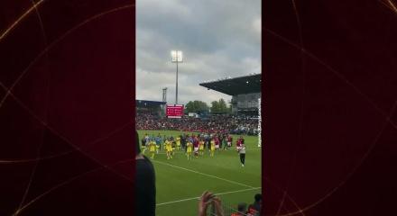 Christian Eriksen ma&ccedil; esnasında yere yığıldı