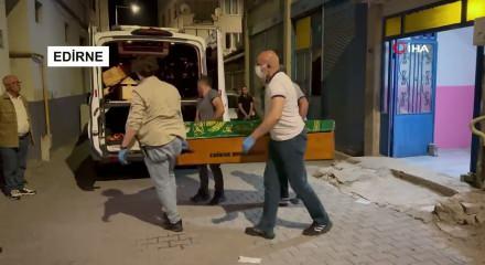 D&ouml;rt il d&ouml;rt dram! Hepsi evlerinde &ouml;l&uuml; bulundu