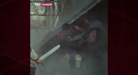 Milli g&uuml;reş&ccedil;iler dizi setinde bir tonluk kale kapısını kırdı