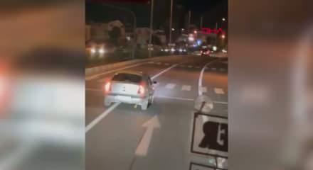 &Ouml;n&uuml;n&uuml; kestikleri yolcu otob&uuml;s&uuml;ne zarar veren 3 kişi g&ouml;zaltında