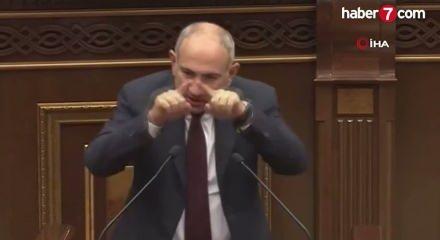 Paşinyan'dan T&uuml;rkiye ile gelişen ilişkileri kastederek"Yeni fırsatlar elde ederiz" dedi