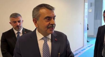 Ara tatil devam edecek: MEB yeni eğitim yılı takvimini a&ccedil;ıklayacak