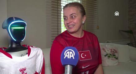 CANİKMAN da formayı giyip A Milli takıma destek verdi! 