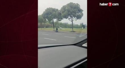 &Ccedil;in'de feci kaza! Helikopter par&ccedil;alara ayrıldı