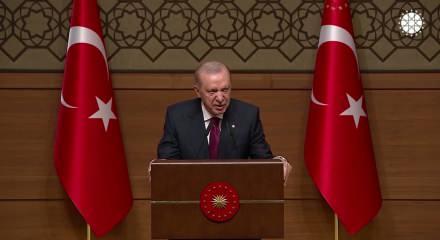 Cumhurbaşkanımız Recep Tayyip Erdoğan "Yapay zeka meselesi &uuml;lkemiz i&ccedil;in tercihten &ouml;te zorunluluktur" dedi..