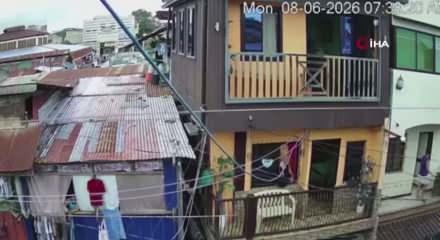 Filipinler&rsquo;de 7.8 b&uuml;y&uuml;kl&uuml;ğ&uuml;nde deprem meydana geldi, tsunami uyarısı yapıldı