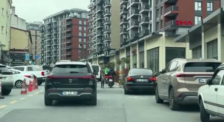 Motosiklete bağladığı k&ouml;peği metrelerce koşturdu