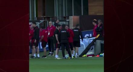 A Milli Takım, Paraguay ma&ccedil;ı hazırlıklarına başladı: Montella&rsquo;dan Yunus ve Kerem g&ouml;r&uuml;şmesi