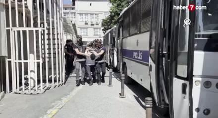 Bakan G&uuml;rlek'ten son dakika mesajı: Sokak &ccedil;etelerine g&ouml;z a&ccedil;tırılmıyor!