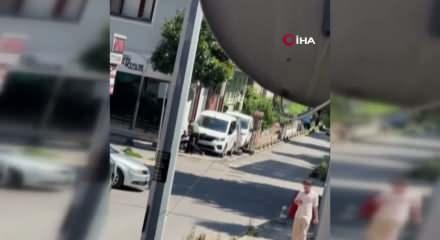 Eşini rahatsız ettiğini &ouml;ne s&uuml;rd&uuml;ğ&uuml; kişiyi bacağından vurdu