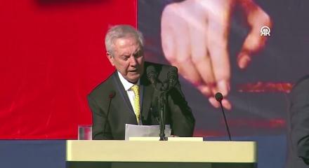 Fenerbah&ccedil;e'nin yeni başkanı Aziz Yıldırım takımın başına ge&ccedil;ecek ismi belirledi
