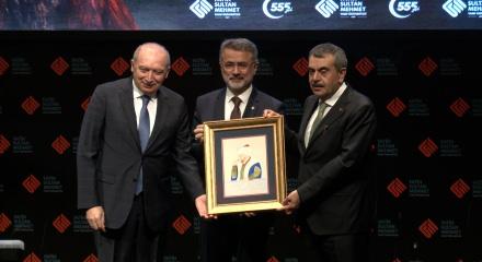 Bakan Tekin: Biz "Fetih 1453" diyenlerle beraber yolumuza devam edeceğiz!