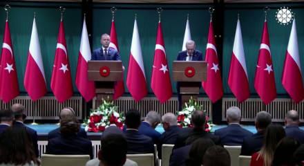 Cumhurbaşkanı Erdoğan: Filistin'de iki devletli &ccedil;&ouml;z&uuml;me desteğin s&uuml;rmesini bekliyoruz
