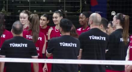 A Milli Kadın Voleybol Takımı, VNL'nin ikinci haftasında 4'te 4 yaptı