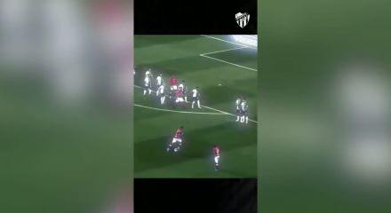 Bursaspor, Lincoln Henrique'yi kadrosuna kattığını a&ccedil;ıkladı