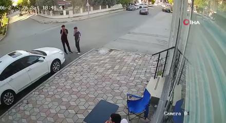 Kazaya sebebiyet veren cip, bir şey olmamış gibi olay yerinden uzaklaşması g&ouml;renleri şaşırttı
