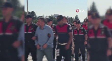 Silifke'de 3 milyon TL'lik vurgun! R&uuml;şvet paraları kolilerden &ccedil;ıktı