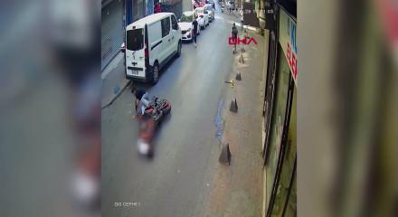 4 yaşındaki Şevval&rsquo;e motosiklet &ccedil;arptı! O anlar kamerada