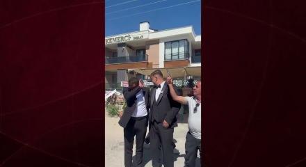 'Kazara ateş aldı' demişti: Tutuklanan muhtarının silahlı g&ouml;r&uuml;nt&uuml;leri ortaya &ccedil;ıktı