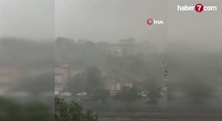 Avrupa kavrulurken Romanya fırtınaya teslim oldu: 1 &ouml;l&uuml;, binlerce yardım &ccedil;ağrısı
