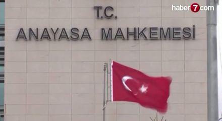  AYM CHP'nin başvurusu &uuml;zerine bir partinin amblemini iptal etti