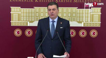 CHP'li Emre, "&Ouml;zg&uuml;r &Ouml;zel liderliğinde yeni parti kurulacağına" ilişkin iddiaları değerlendirdi