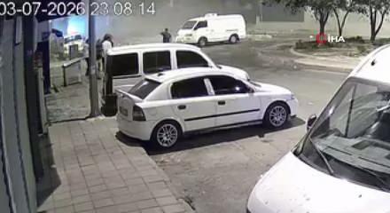 &Ccedil;orlu'da 2 kişinin &ouml;ld&uuml;ğ&uuml; patlama kamerada