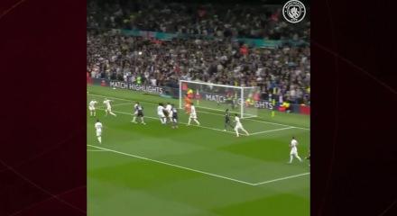 Fenerbah&ccedil;e, Nathan Ake'yi kadrosuna kattı