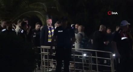 Fenerbah&ccedil;e transferde &uuml;st &uuml;ste darbeler alıyor: D&uuml;nya Kupası'nda parlayan yıldızdan k&ouml;t&uuml; haber geldi