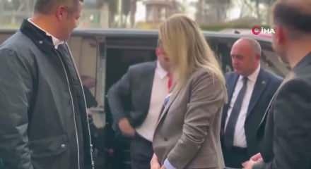 İmamoğlu'nun duruşmasında gerginlik: Mahkeme salonundan &ccedil;ıkarıldı