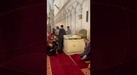 İ&ccedil;işleri Bakanı Mustafa &Ccedil;ift&ccedil;i Suriye'de Emevi Camii'ni ziyaret etti