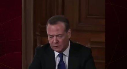 Medvedev'den Finlandiya'ya n&uuml;kleer tehdit