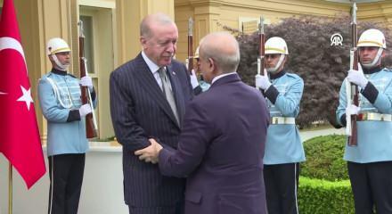 Pakistan Başbakanı Şerif'ten T&uuml;rkiye &ccedil;ıkışı: Erdoğan olmasaydı bu g&ouml;rev imkansız olurdu