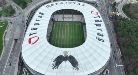 Stadyumda santimetrelik dev operasyon: Beşiktaş koltukları kısaltıp kapasiteyi artırıyor!