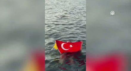 Ultra maraton y&uuml;z&uuml;c&uuml;s&uuml; Aysu T&uuml;rkoğlu, Tsugaru Kanalı'nı ge&ccedil;en en gen&ccedil; T&uuml;rk oldu