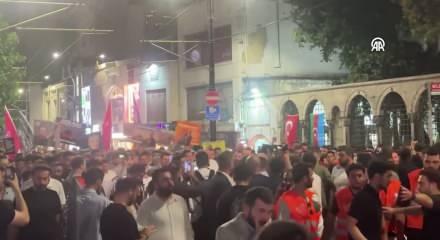 Ayasofya'nın yeniden ibadete a&ccedil;ılışının 6. yılı y&uuml;r&uuml;y&uuml;şle kutlandı