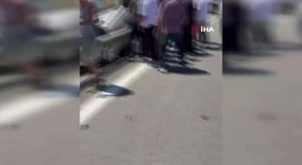 Başakşehir'de kiralık otomobil takla attı: 3 kişi yaralandı