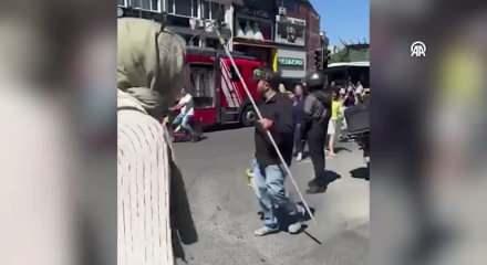 İETT otob&uuml;s&uuml; ile ambulansın &ccedil;arpışması sonucu 5 kişi yaralandı