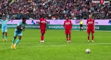 Jhon Duran'dan manidar paylaşım!