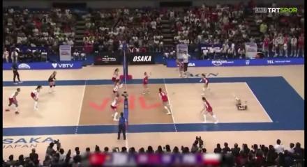 Milletler Ligi'nde m&uuml;cadele eden Filenin Sultanları, karar setinde mağlup oldu