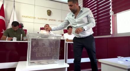 Seferihisar Belediye Başkan Vekilliğine CHP'li Fuat G&uuml;m&uuml;ş se&ccedil;ildi
