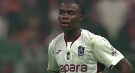 Trabzonspor'un D&uuml;nya Kupası yıldızına İtalya'dan resmi teklif geldi!