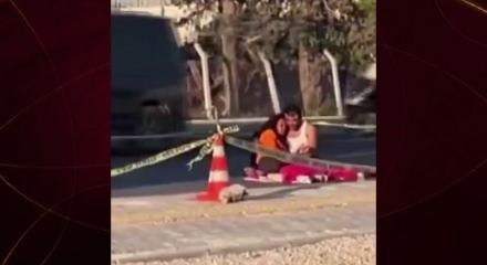 11 yaşındaki &ccedil;ocuk otomobil &ccedil;arpması sonucu &ouml;ld&uuml;: Ailenin feryadı y&uuml;rek dağladı