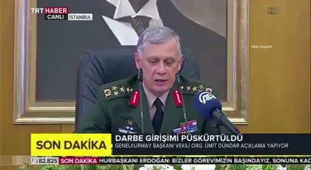 1. Ordu Komutanı Orgeneral &Uuml;mit D&uuml;ndar darbeyi bozguna uğrattığı anlar