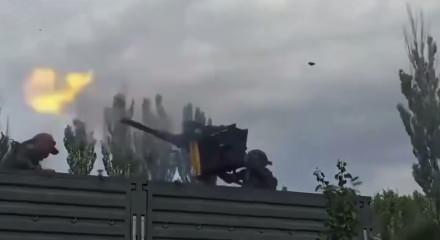  Rus askerin atış taliminde korkutan anlar!