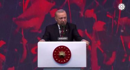 Cumhurbaşkanı Erdoğan: Aziz milletimizin nasıl b&uuml;y&uuml;k bir millet olduğuna şahit olduk