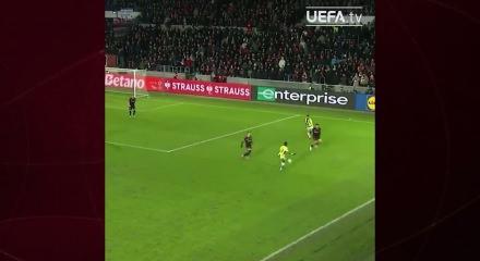 Fenerbah&ccedil;e'den bir yıldız ayrılıyor: &Uuml;lkesi Brezilya'dan talip var