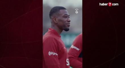 Galatasaray'da yıldız isme zam yapıldı ve s&ouml;zleşmesi uzatıldı
